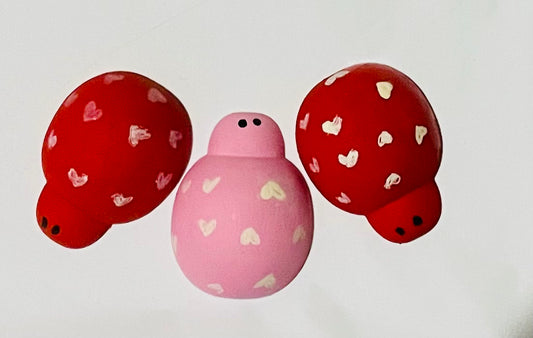 Valentine Bug Shaped Peg Doll Set