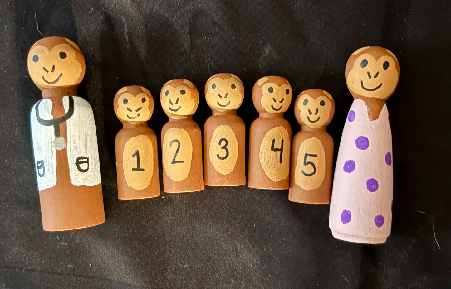 5 Little Monkeys Peg Doll Set