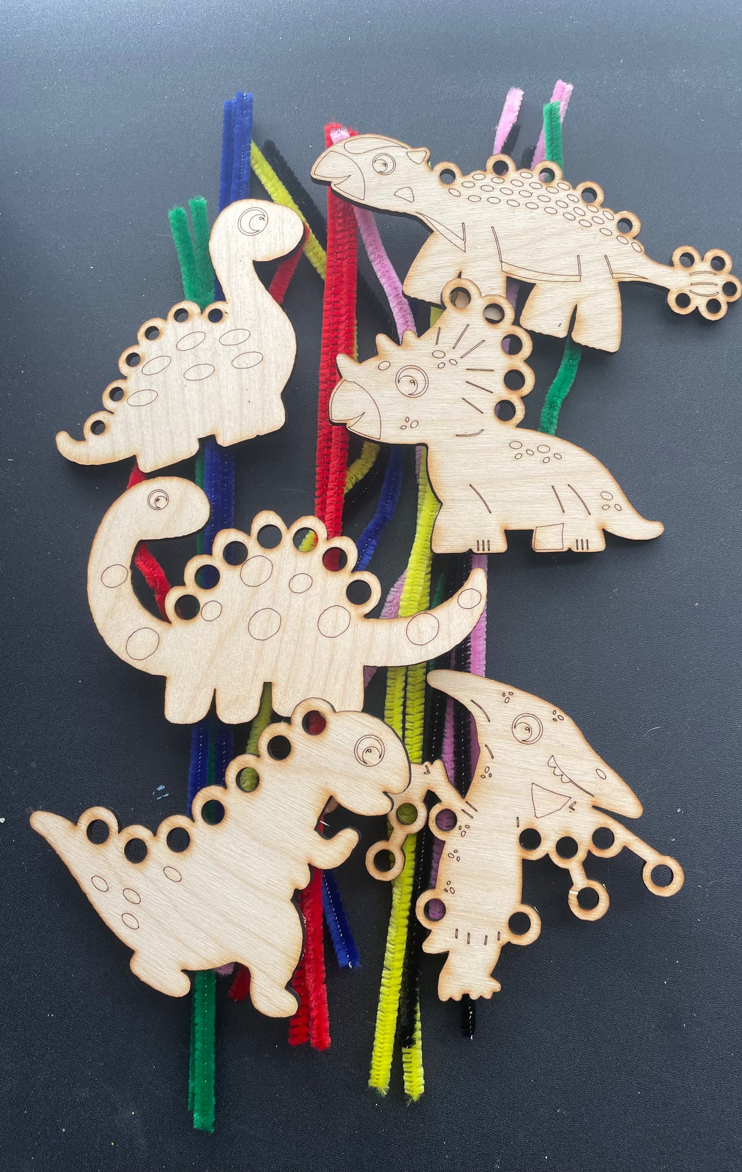 Dino Pipe Cleaner Craft Kit