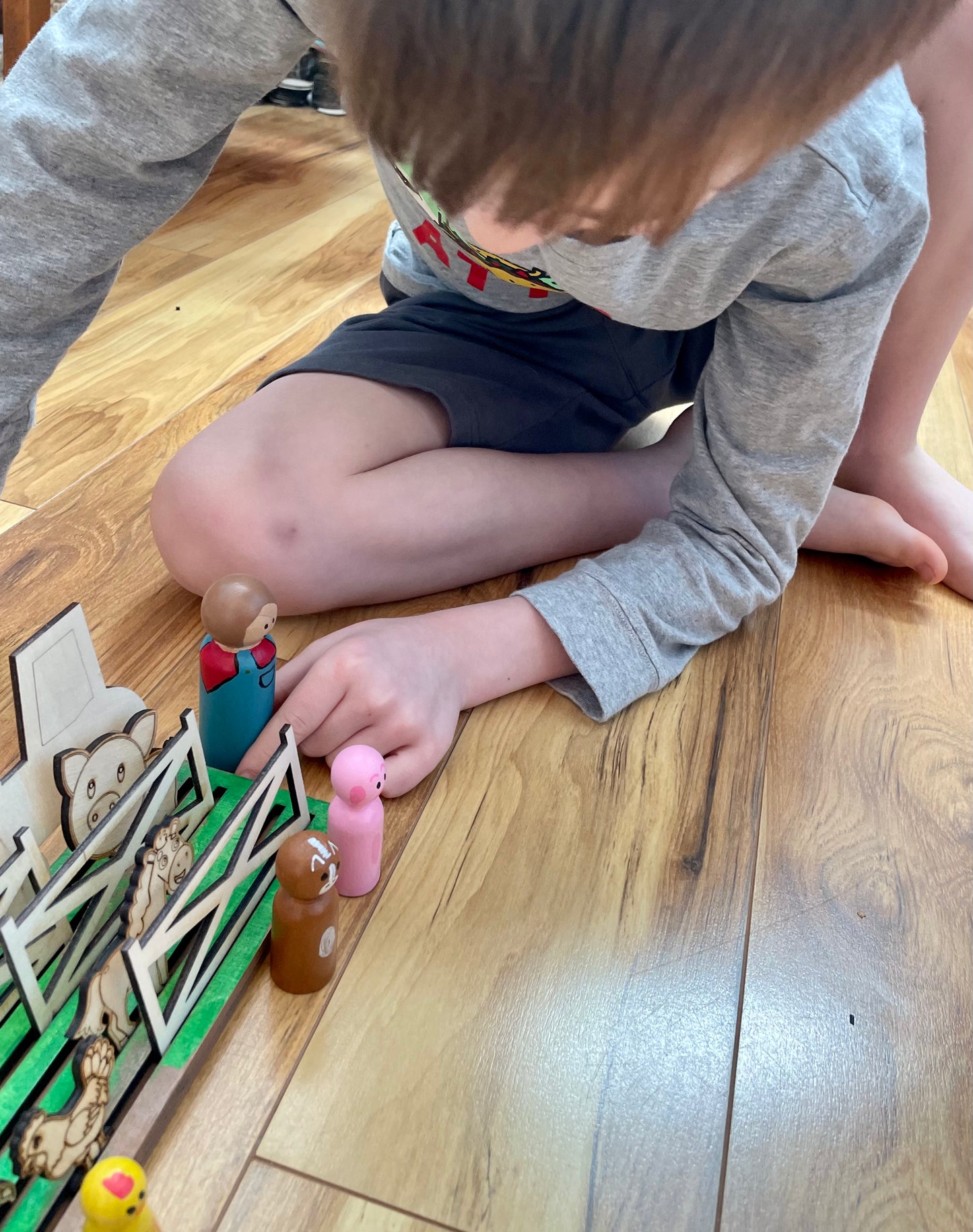 Farm Peg Play Set