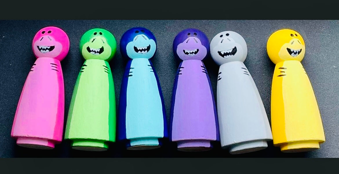 3.5” Shark Peg Doll Set