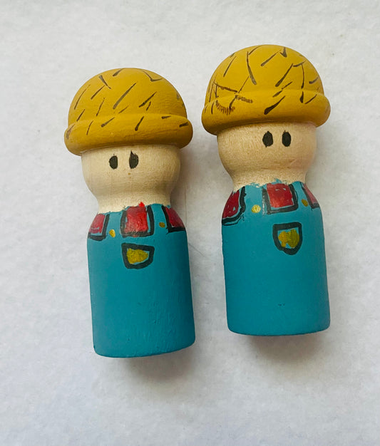 2 1/8” Farmer Peg Doll Set