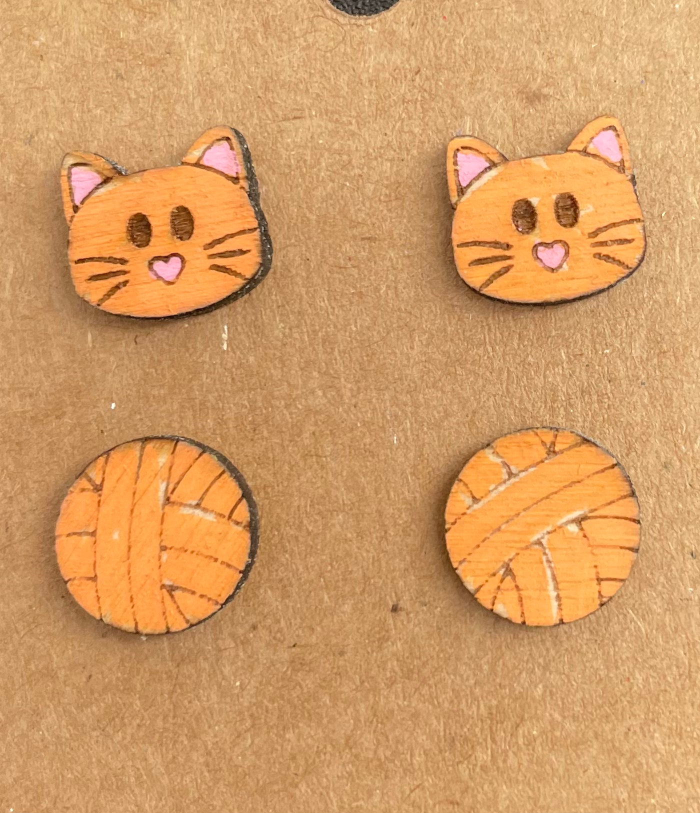 Cat Stud Set