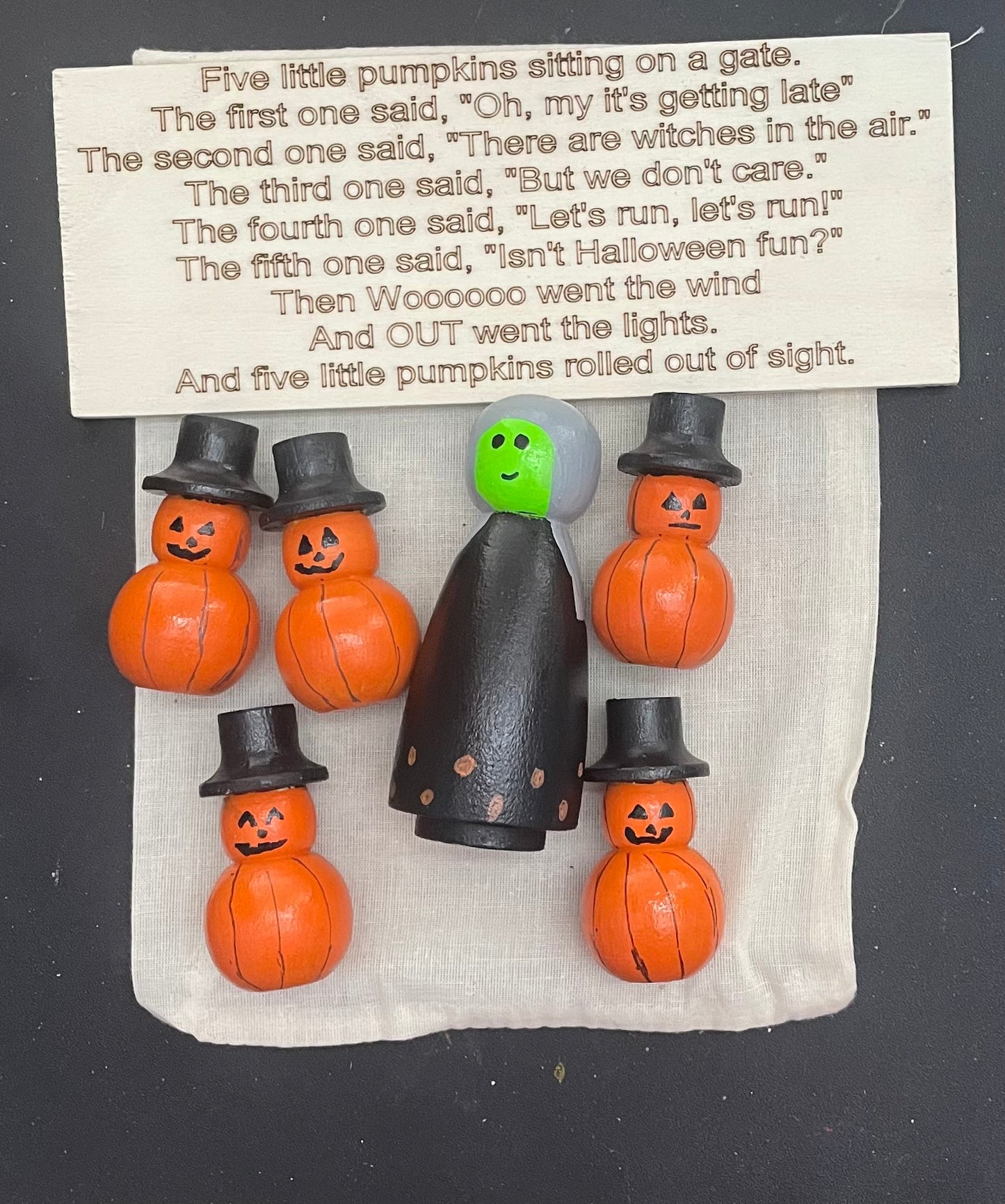 5 Little Pumpkins