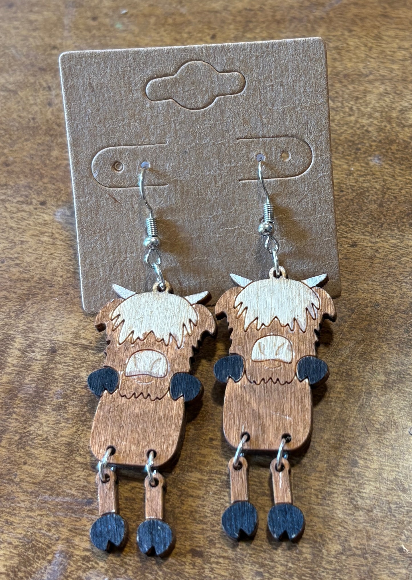 Highland Cow Stud Dangles