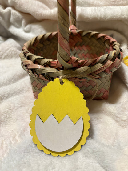 Easter Basket Tag Scalloped Egg