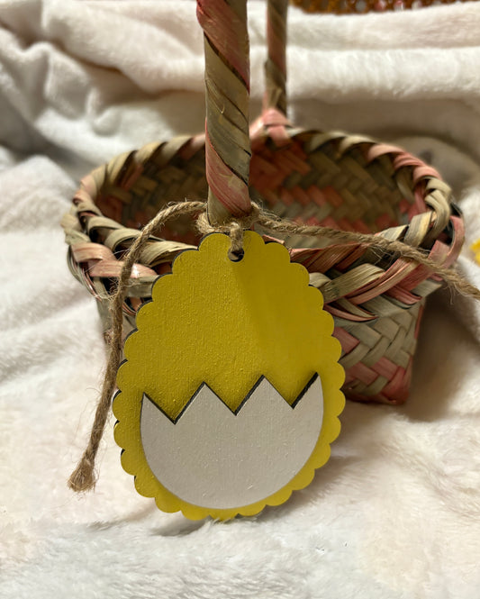 Easter Basket Tag Scalloped Egg