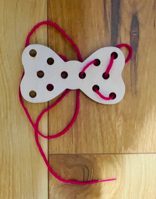 Bow Lacing Toy