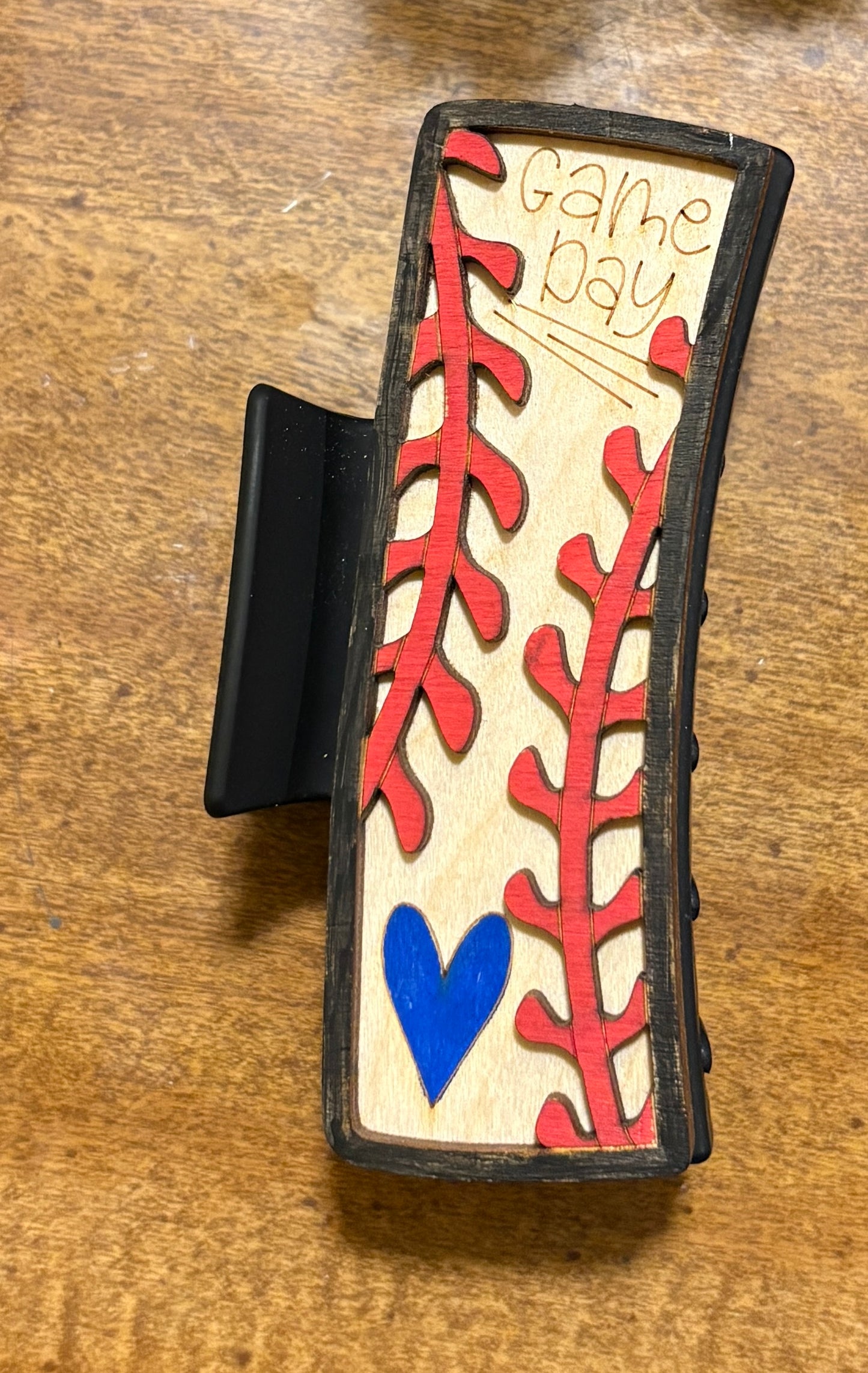 4” 3D Baseball Claw Clip