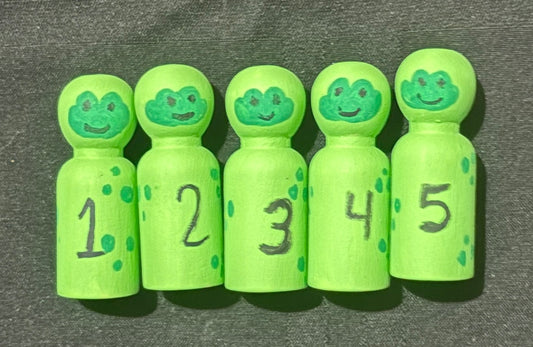 5 Little Speckled Frogs Peg Doll Set