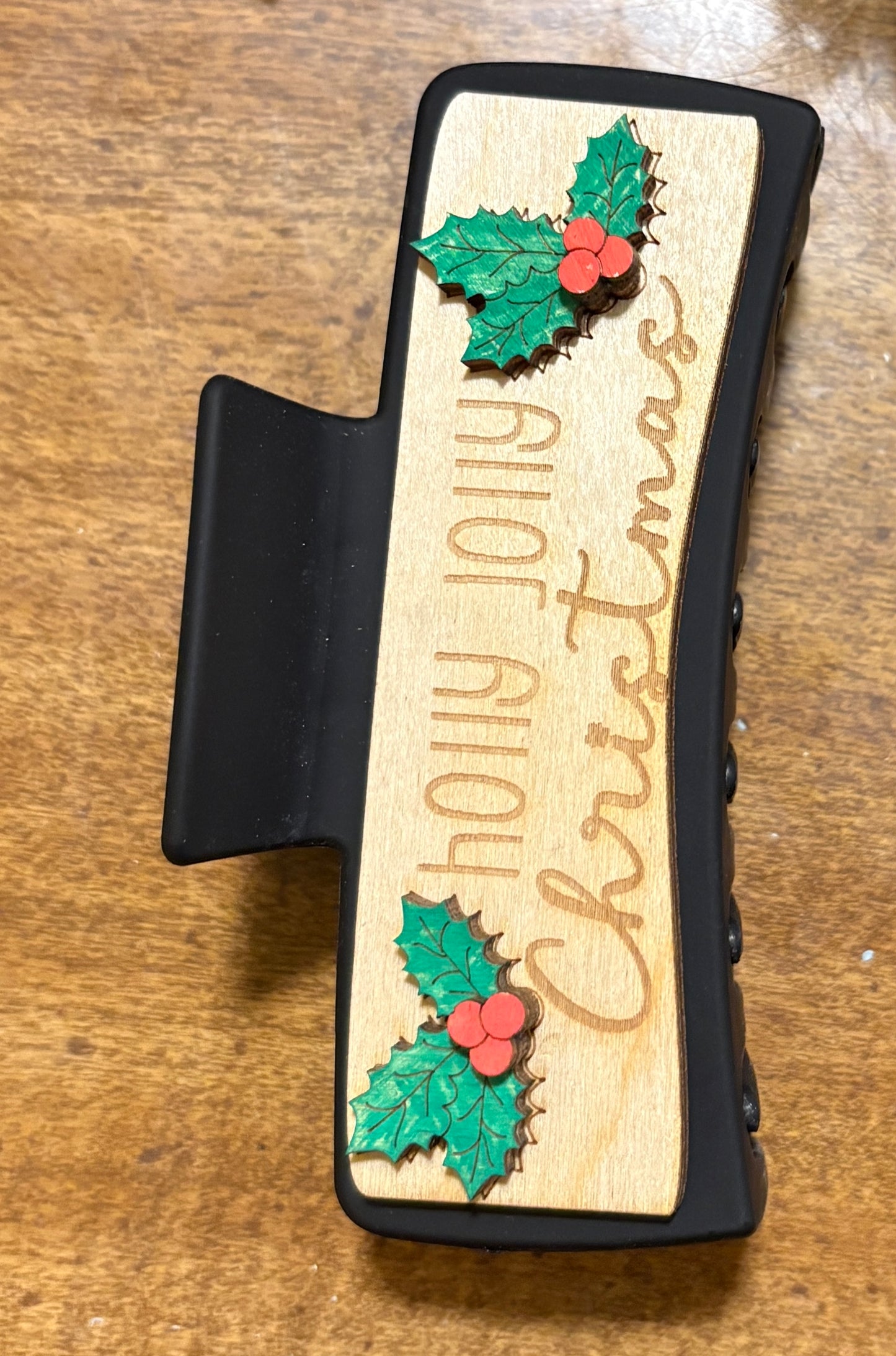 4” 3D Holly Jolly Claw Clip