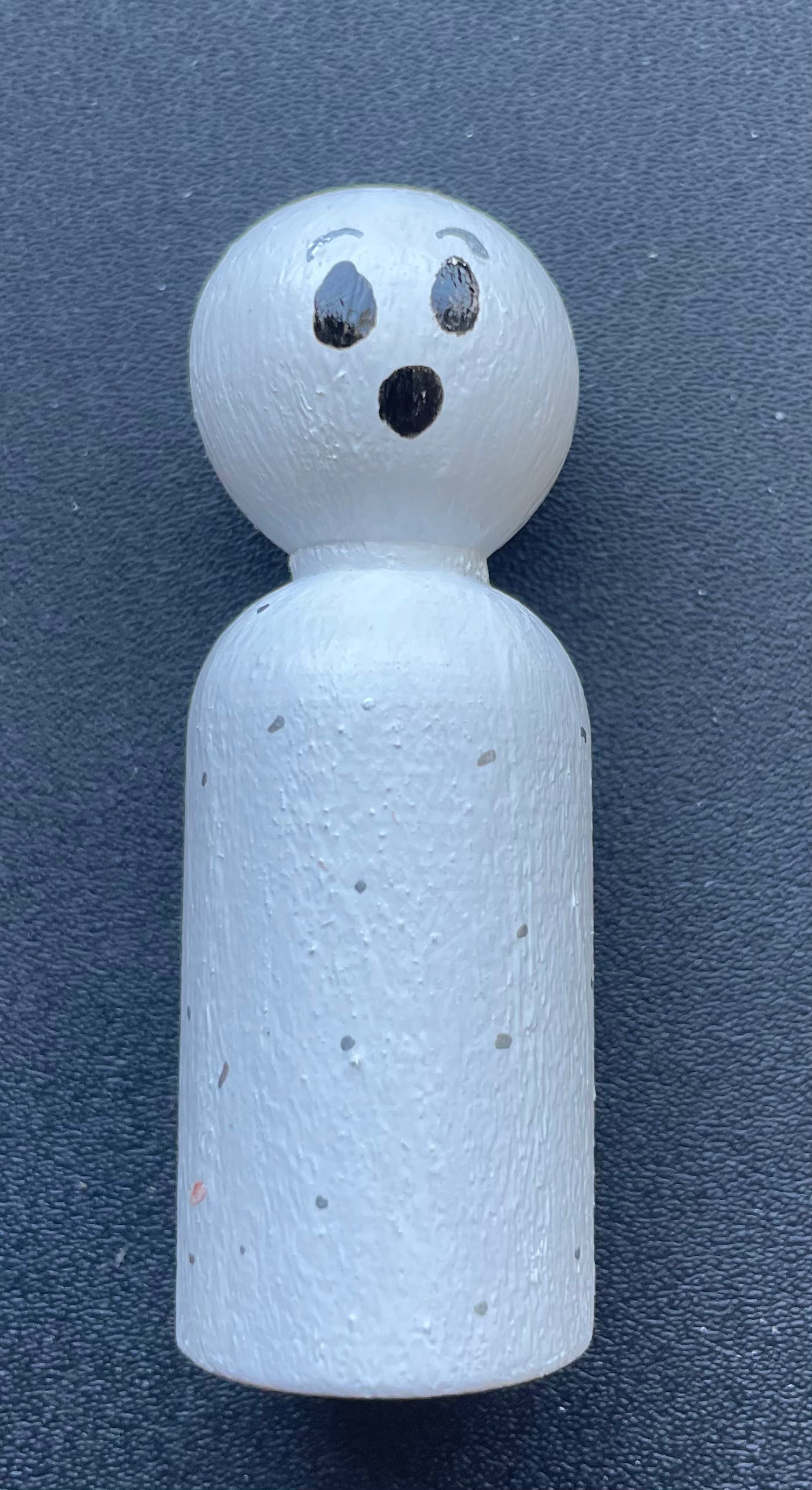 2.4” Ghost Peg Doll