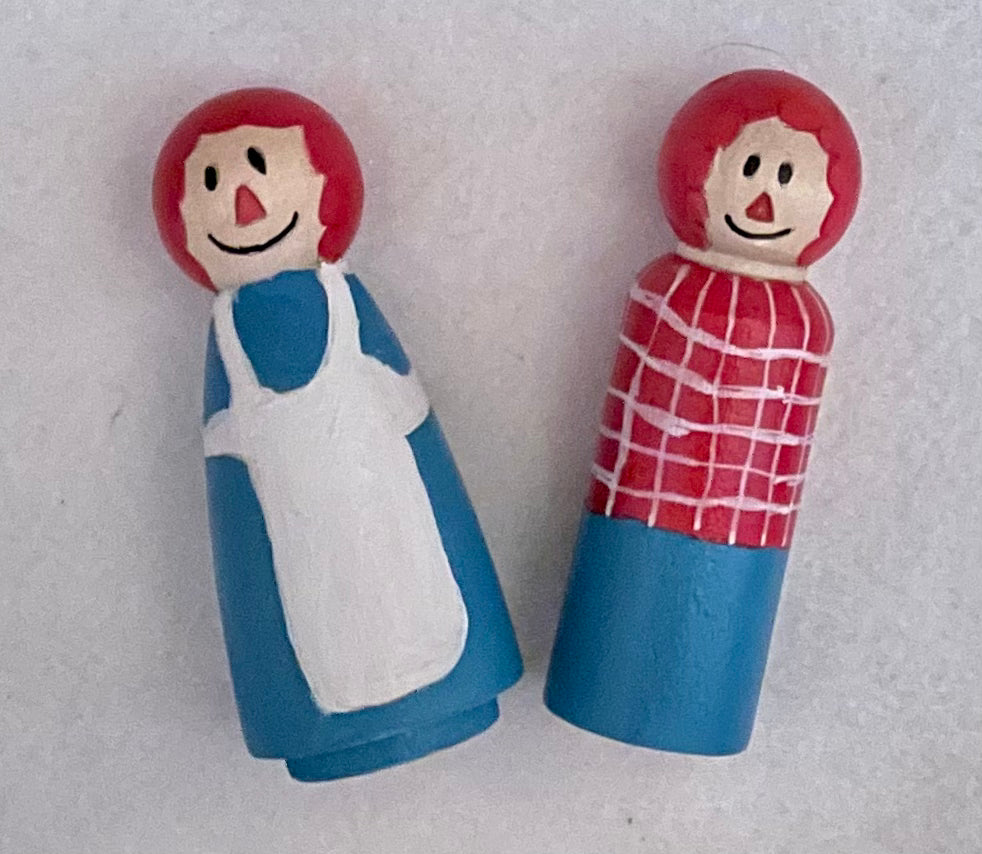 Raggedy Ann and Andy Peg Doll Set